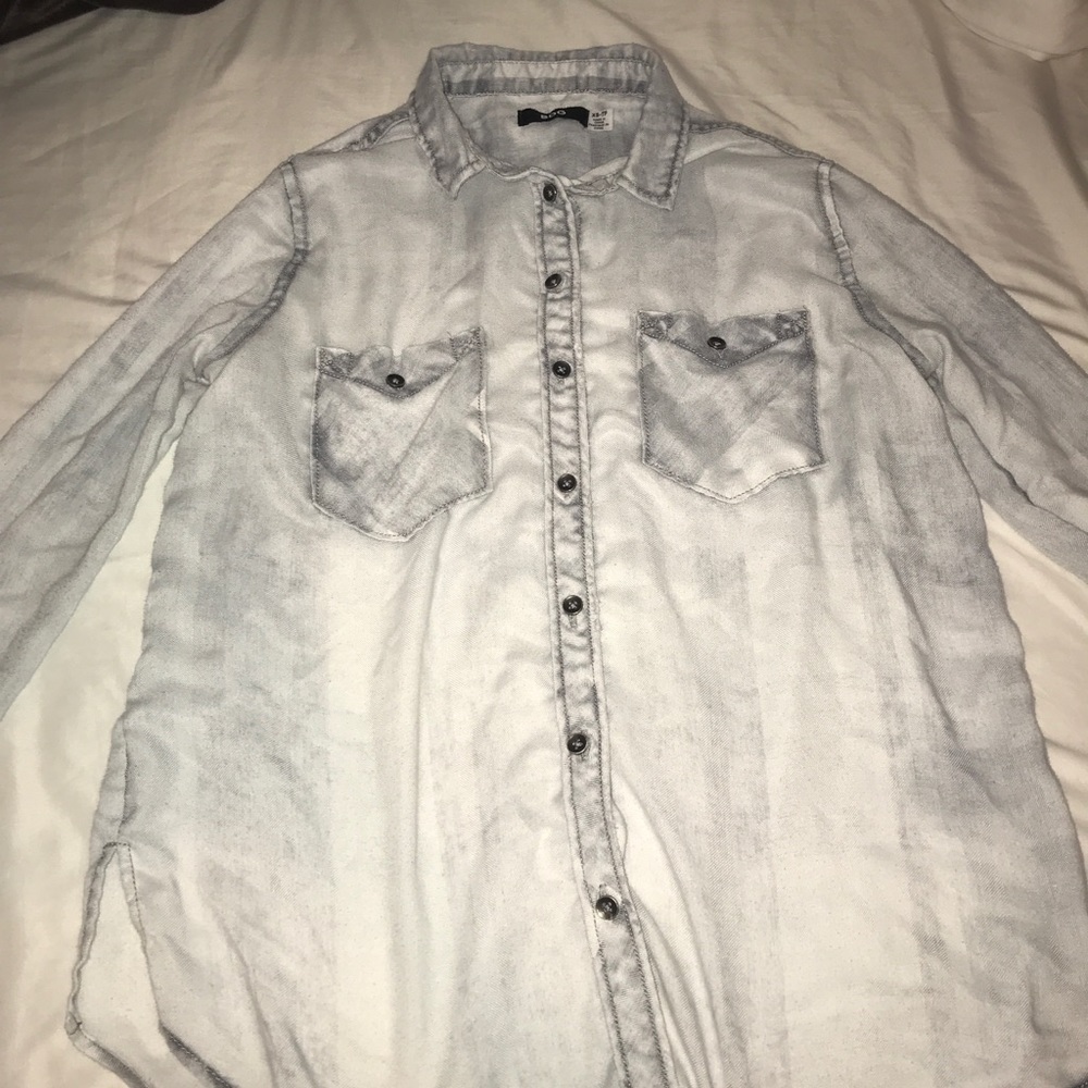 BDG gray and white faded flannel